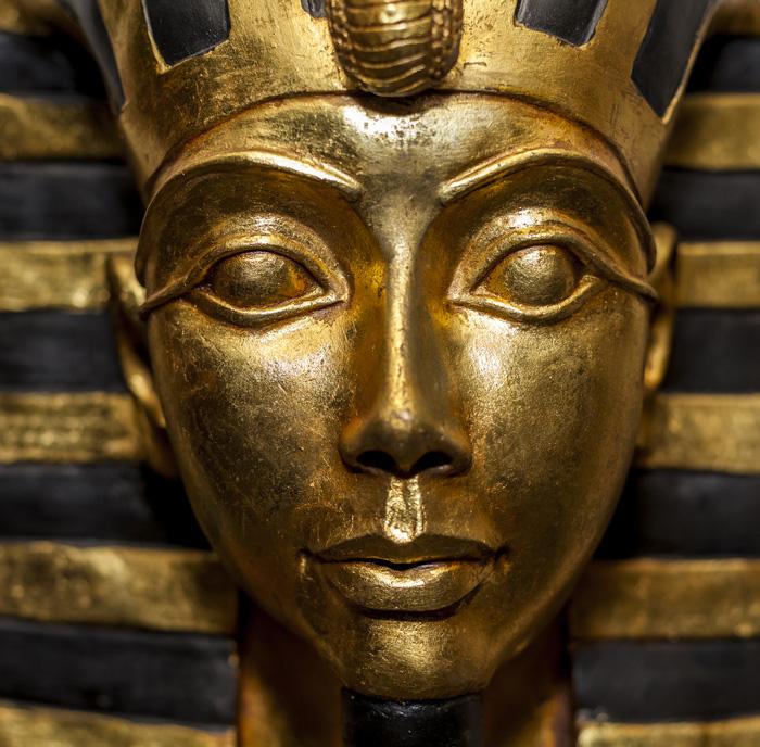 Tutankamón: el misterio de una momia sin corazón y con la piel teñida de negro-0